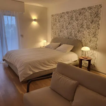 Lägenhet Rez-de-villa 