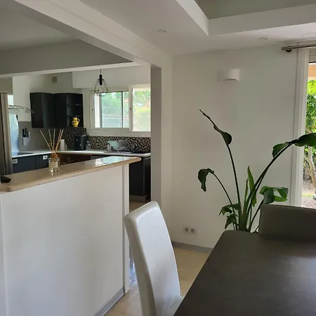 Lägenhet Rez-de-villa 